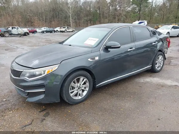 5XXGT4L3XGG028058 2016 KIA OPTIMA - Image 2