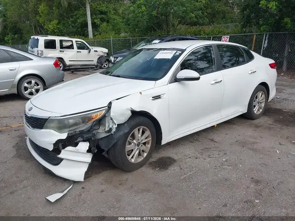 5XXGT4L3XGG036094 2016 KIA OPTIMA - Image 2