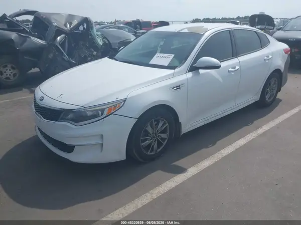 5XXGT4L3XGG040243 2016 KIA OPTIMA - Image 2
