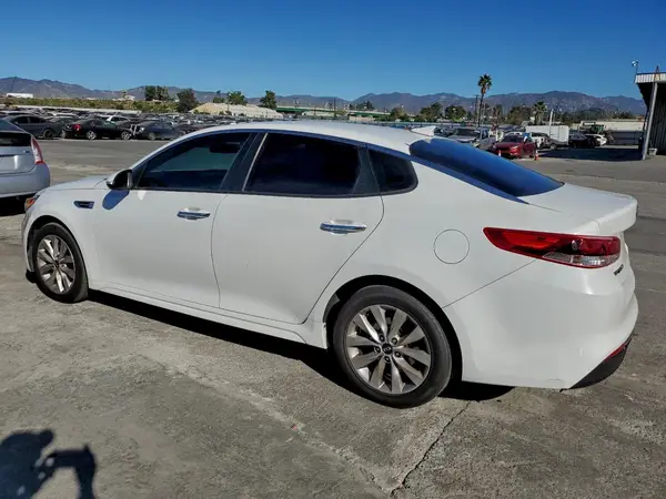 5XXGT4L3XGG045006 2016 KIA OPTIMA - Image 2