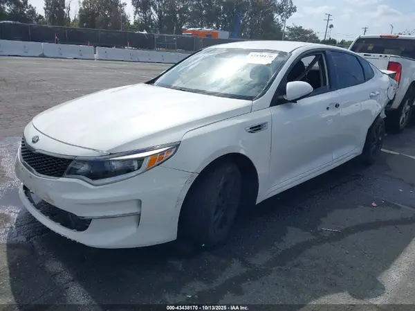 5XXGT4L3XGG047452 2016 KIA OPTIMA - Image 2