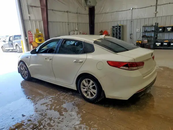 5XXGT4L3XGG049850 2016 KIA OPTIMA - Image 2