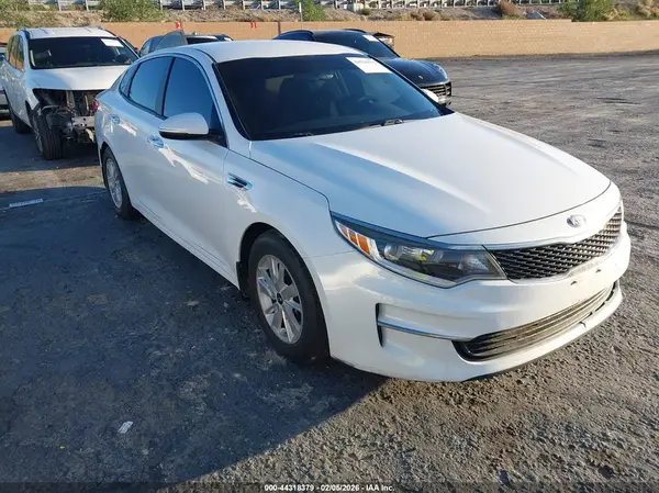 5XXGT4L3XGG058757 2016 KIA OPTIMA - Image 1