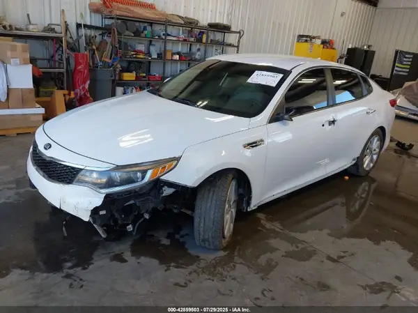 5XXGT4L3XGG065482 2016 KIA OPTIMA - Image 2