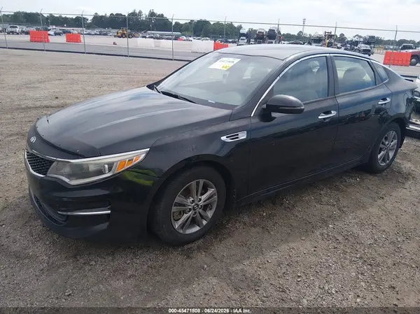 5XXGT4L3XGG069256 2016 KIA OPTIMA - Image 2