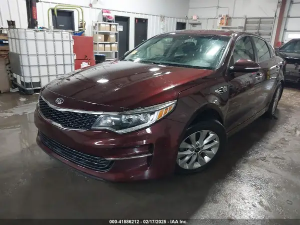5XXGT4L3XGG073744 2016 KIA OPTIMA - Image 2