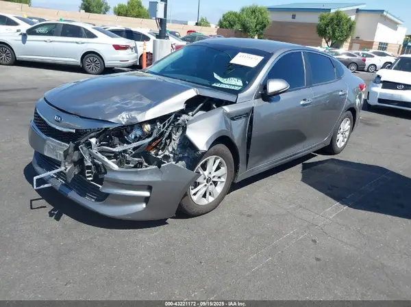 5XXGT4L3XGG074229 2016 KIA OPTIMA - Image 2