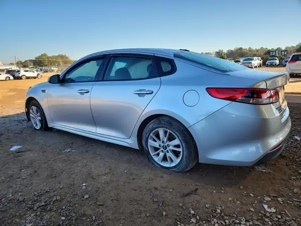 5XXGT4L3XGG074327 2016 KIA OPTIMA - Image 2