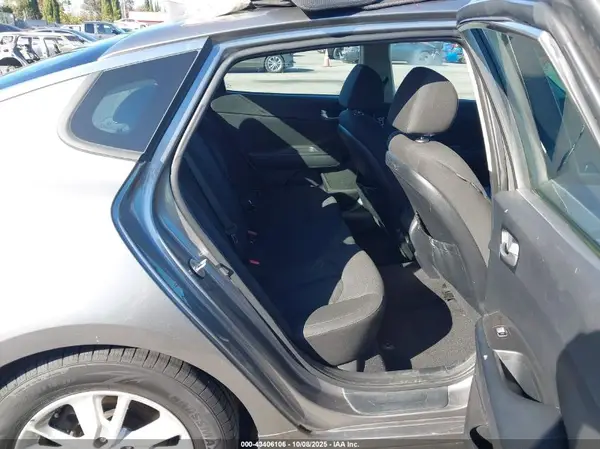5XXGT4L3XGG088955 2016 KIA OPTIMA - Image 8