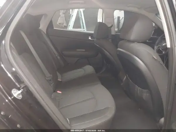 5XXGT4L3XGG091676 2016 KIA OPTIMA - Image 8