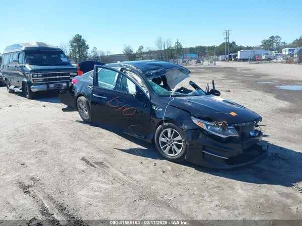 5XXGT4L3XGG092391 2016 KIA OPTIMA - Image 1
