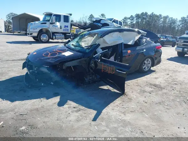 5XXGT4L3XGG092391 2016 KIA OPTIMA - Image 2