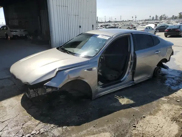 5XXGT4L3XGG097350 2016 KIA OPTIMA - Image 1