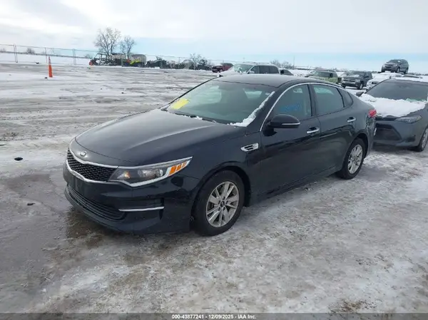 5XXGT4L3XGG099373 2016 KIA OPTIMA - Image 2