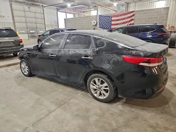 5XXGT4L3XGG101980 2016 KIA OPTIMA - Image 2