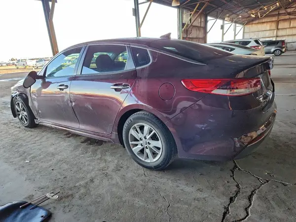 5XXGT4L3XGG102062 2016 KIA OPTIMA - Image 2