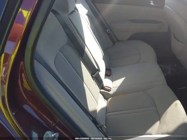 5XXGT4L3XGG104071 2016 KIA OPTIMA - Image 8