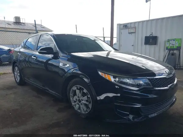 5XXGT4L3XGG106404 2016 KIA OPTIMA - Image 1