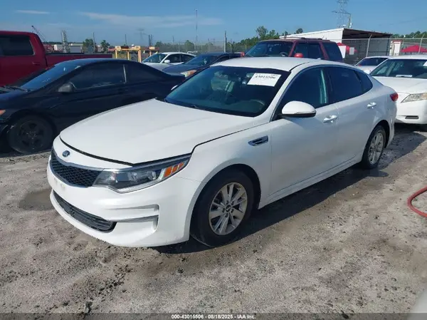 5XXGT4L3XGG120206 2016 KIA OPTIMA - Image 2
