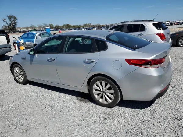 5XXGT4L3XHG122961 2017 KIA OPTIMA - Image 2