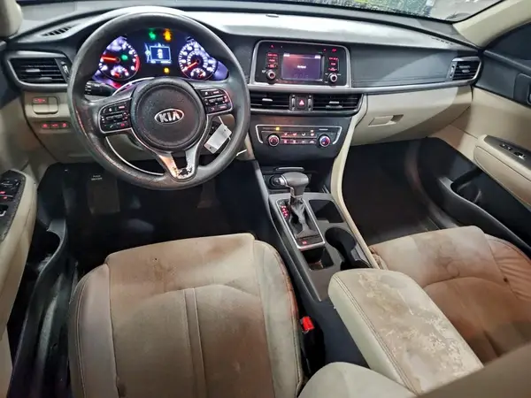 5XXGT4L3XHG123026 2017 KIA OPTIMA - Image 8
