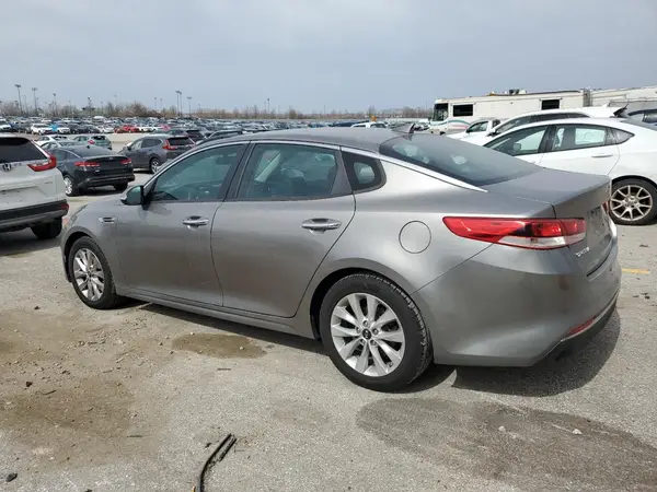 5XXGT4L3XHG125021 2017 KIA OPTIMA - Image 2