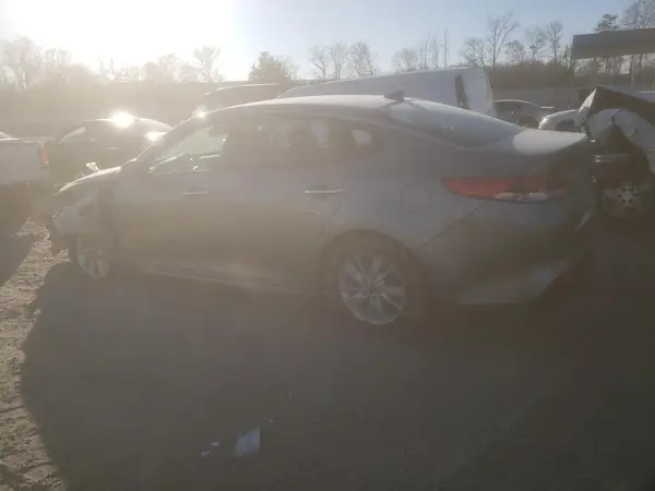 5XXGT4L3XHG125987 2017 KIA OPTIMA - Image 2