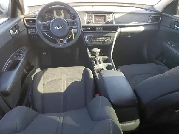 5XXGT4L3XHG128467 2017 KIA OPTIMA - Image 8