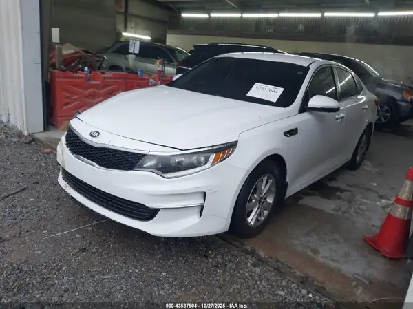 5XXGT4L3XHG128940 2017 KIA OPTIMA - Image 2