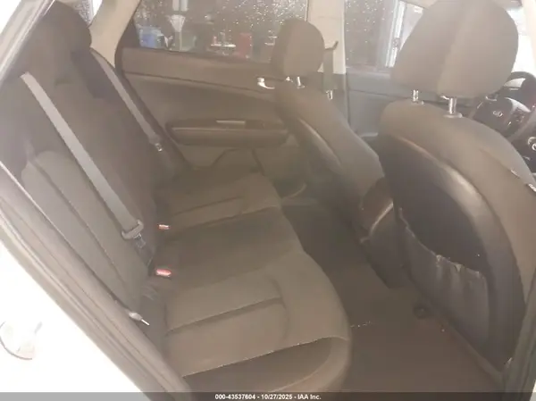 5XXGT4L3XHG128940 2017 KIA OPTIMA - Image 8