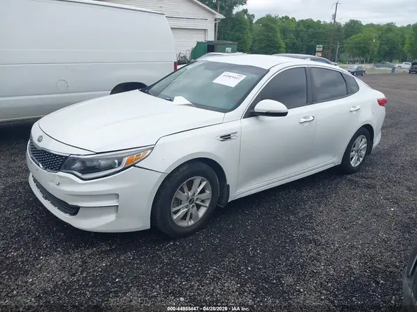 5XXGT4L3XHG129036 2017 KIA OPTIMA - Image 2