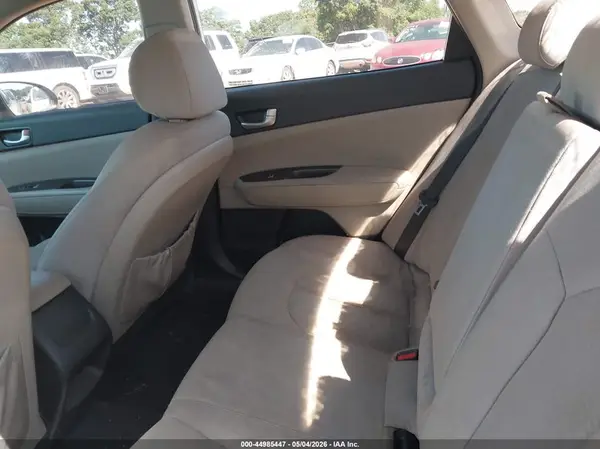 5XXGT4L3XHG129036 2017 KIA OPTIMA - Image 8