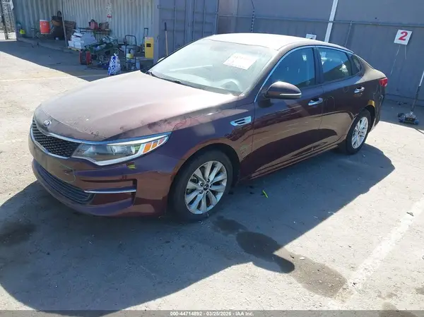5XXGT4L3XHG129750 2017 KIA OPTIMA - Image 2