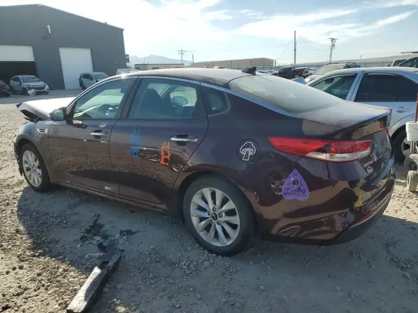 5XXGT4L3XHG130591 2017 KIA OPTIMA - Image 2