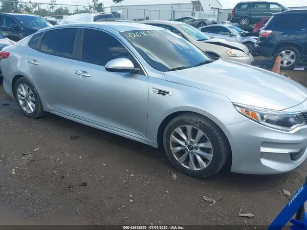 5XXGT4L3XHG132891 2017 KIA OPTIMA - Image 1