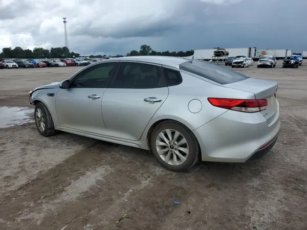 5XXGT4L3XHG133314 2017 KIA OPTIMA - Image 2