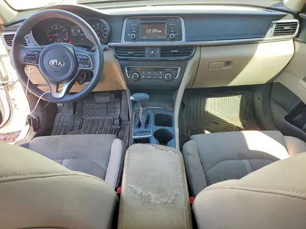 5XXGT4L3XHG136004 2017 KIA OPTIMA - Image 8