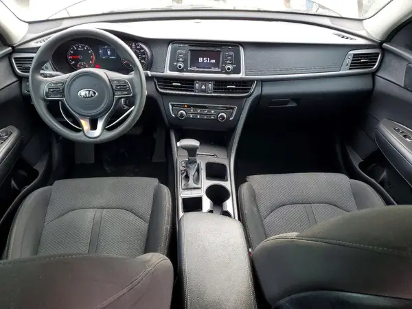 5XXGT4L3XHG136066 2017 KIA OPTIMA - Image 8