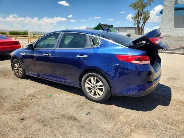 5XXGT4L3XHG138125 2017 KIA OPTIMA - Image 2