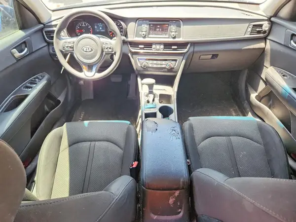 5XXGT4L3XHG138125 2017 KIA OPTIMA - Image 8