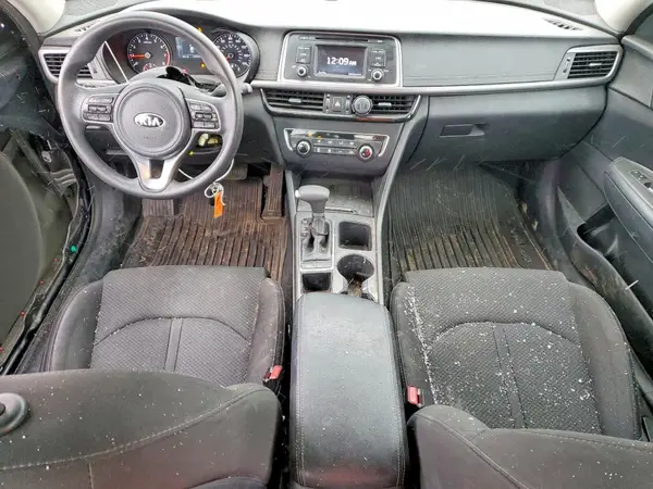 5XXGT4L3XHG139209 2017 KIA OPTIMA - Image 8