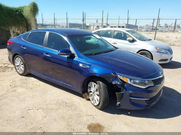 5XXGT4L3XHG140165 2017 KIA OPTIMA - Image 1