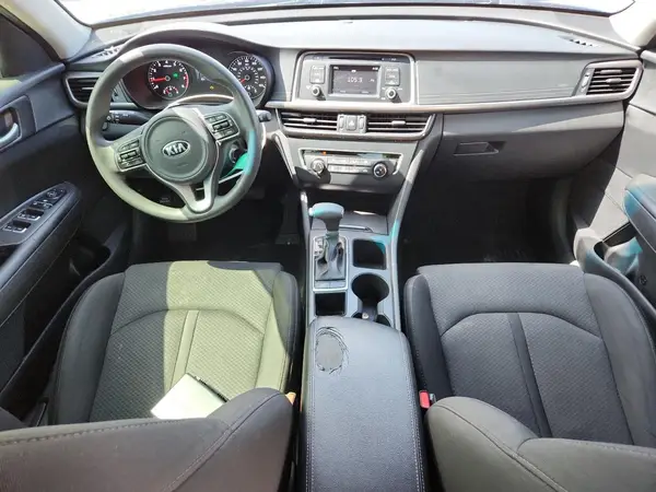 5XXGT4L3XHG140277 2017 KIA OPTIMA - Image 8