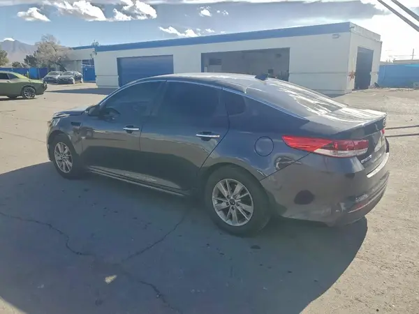5XXGT4L3XHG141008 2017 KIA OPTIMA - Image 2