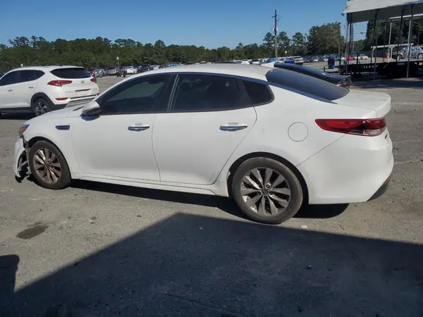 5XXGT4L3XHG147682 2017 KIA OPTIMA - Image 2