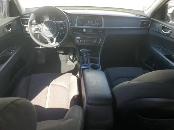 5XXGT4L3XHG147682 2017 KIA OPTIMA - Image 8