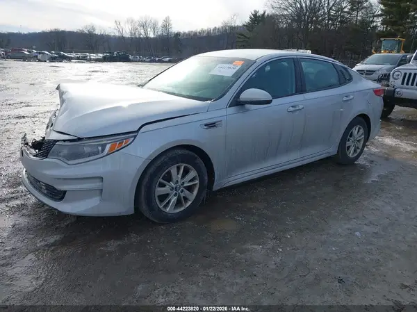 5XXGT4L3XHG148749 2017 KIA OPTIMA - Image 2