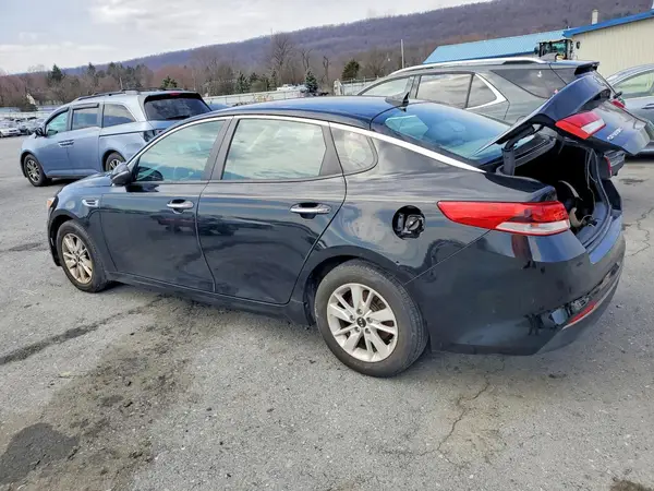 5XXGT4L3XHG150114 2017 KIA OPTIMA - Image 2