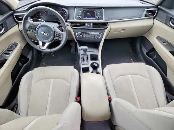 5XXGT4L3XHG151537 2017 KIA OPTIMA - Image 8