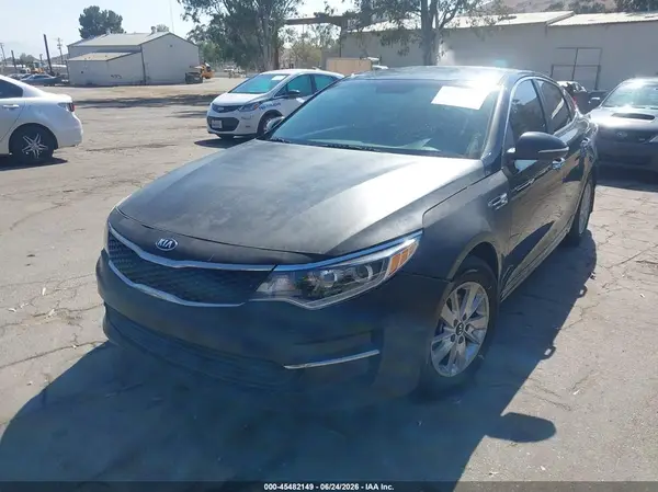 5XXGT4L3XHG151750 2017 KIA OPTIMA - Image 2